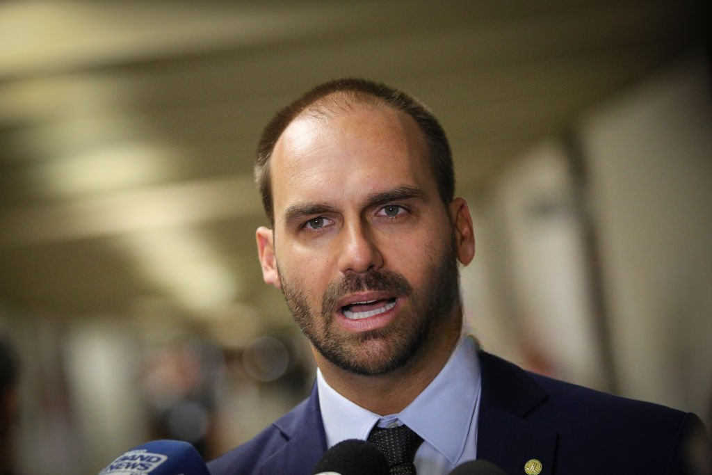 STF pode abrir inquérito contra Eduardo Bolsonaro por suspeitas de obstrução e coação de testemunhas
